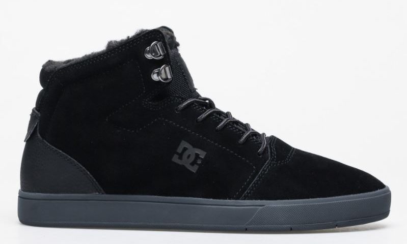 Dlaczego warto mieć dobre zimowe buty?