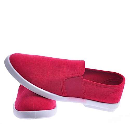 Męskie trampki – jaki styl należy wybrać?